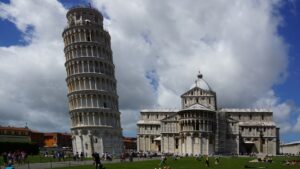 leaning tower of Pisa